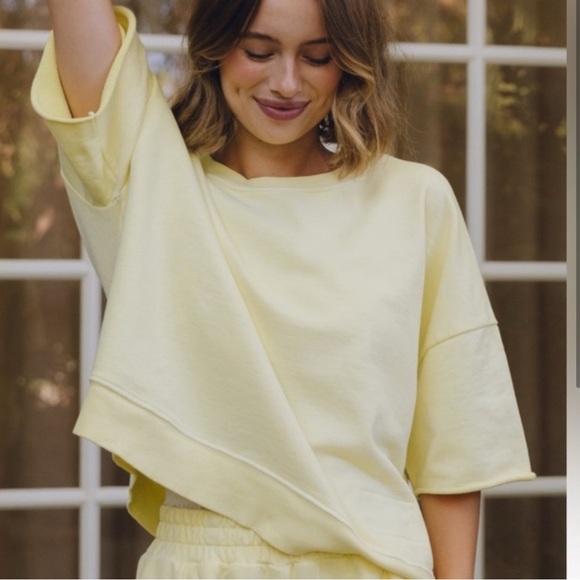 Daily Drills Tops - Daily Drills Lemonade Short Sleeve Crew